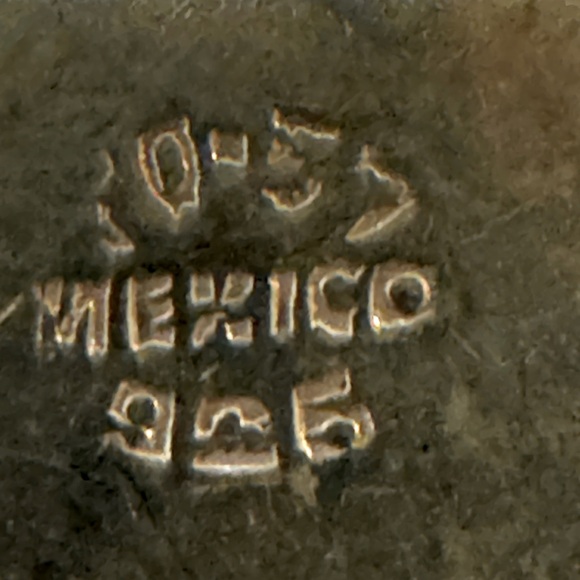 Beautiful 925 Sterling Silver Tiger Eye Cabochon Oval Earrings - Picture 4 of 5